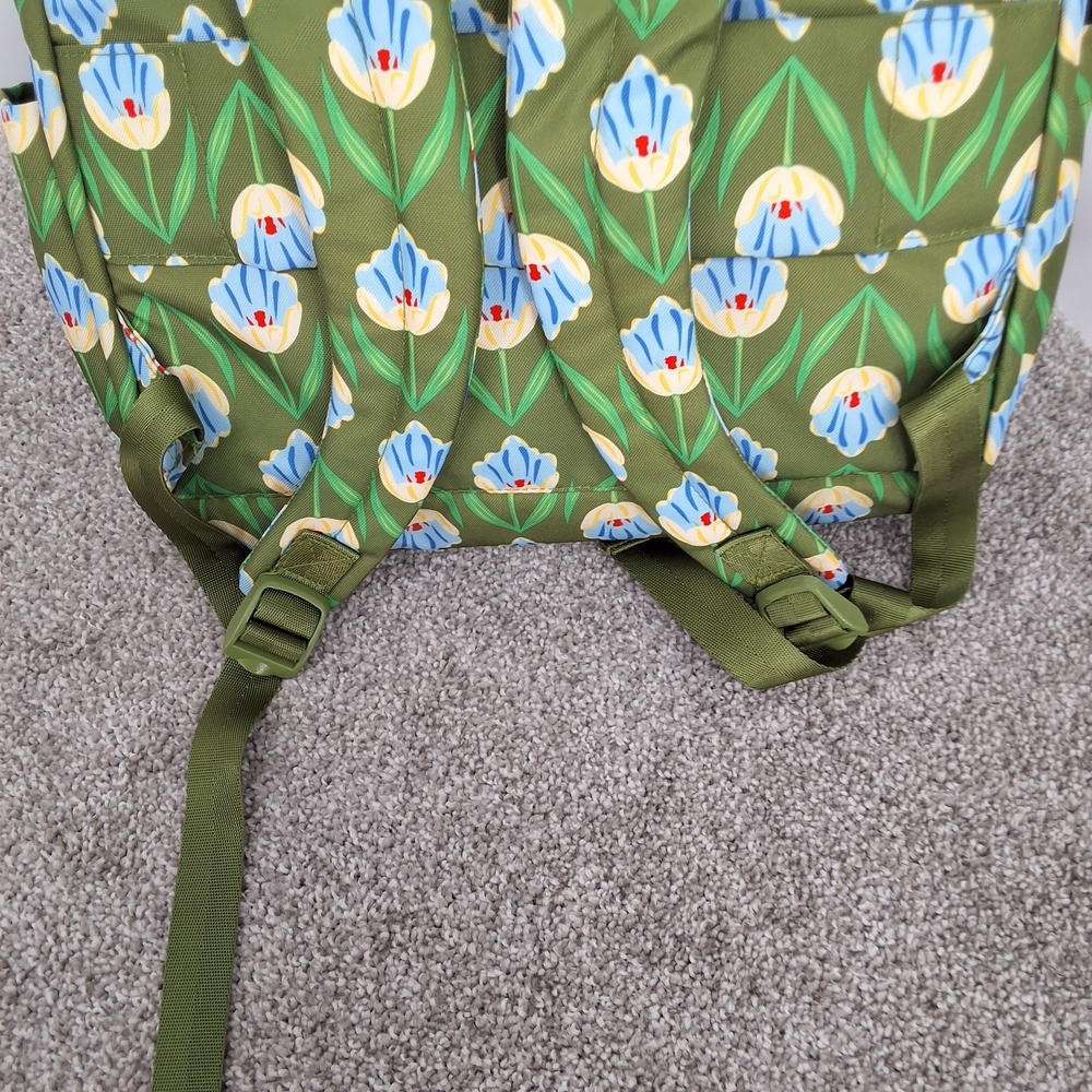 VERA BRADLEY tulip Rows Backpack - Picture 4 of 8